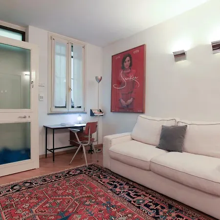 Hozyhome - Lovely Flat In Via Madonnina 23 公寓 *