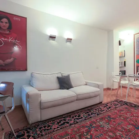 公寓 Hozyhome - Lovely Flat In Via Madonnina 23