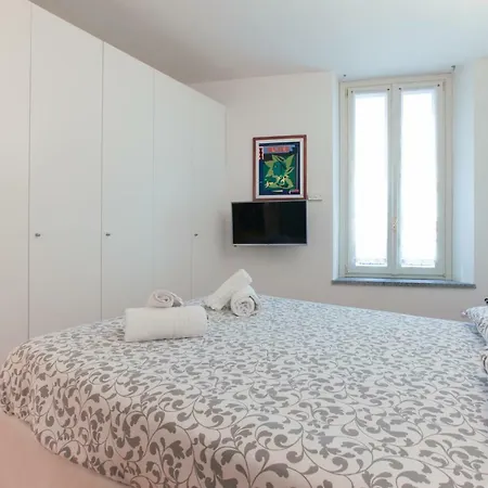 Hozyhome - Lovely Flat In Via Madonnina 23 * 米兰
