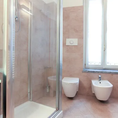Apartman Hozyhome - Lovely Flat In Via Madonnina 23 *